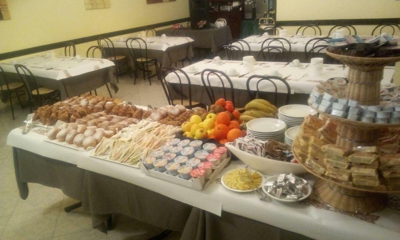 Hotel Andrea'S 리미니 외부 사진